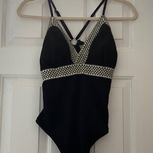Cupshe Black One-Piece with White Chevron Trim and adjustable straps NWT